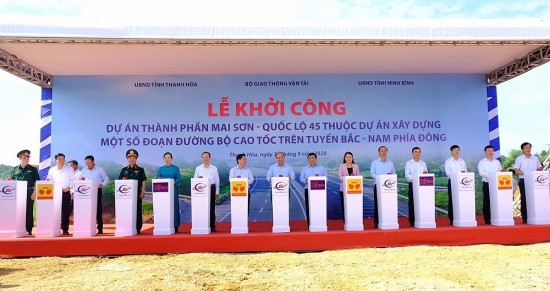 thu tuong chinh phu nguyen xuan phuc du le khoi cong duong cao toc bac nam