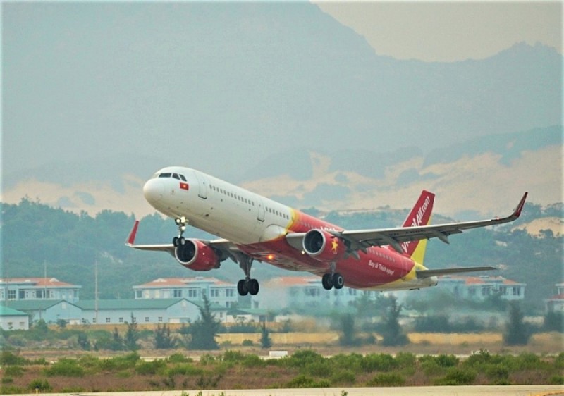 1145-vietjet-huong-ve-mien-trung-3