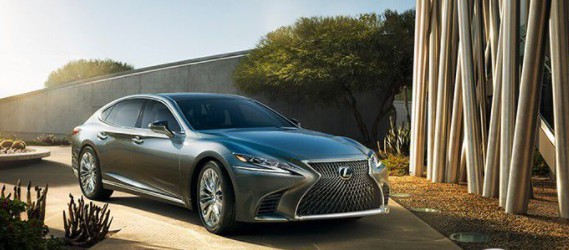 bang gia xe lexus ls cuoi thang 102020 moi nhat