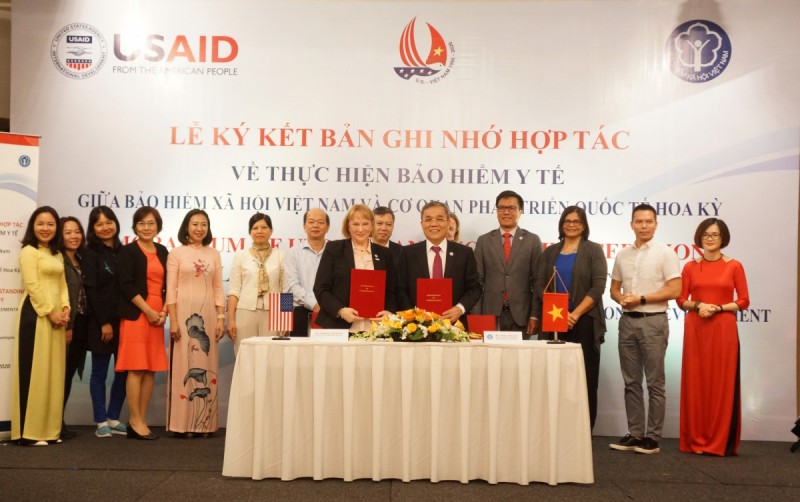 bao hiem xa hoi viet nam va usaid hop tac phat trien he thong y te ben vung