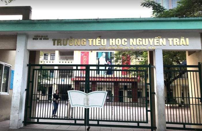 Giáo dục - An toàn trong bữa ăn học đường: Hiệu trưởng không thể “đứng trên bờ”