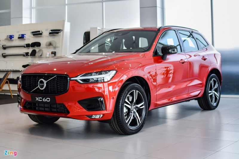 Volvo XC60 R-Design tai Viet Nam anh 1