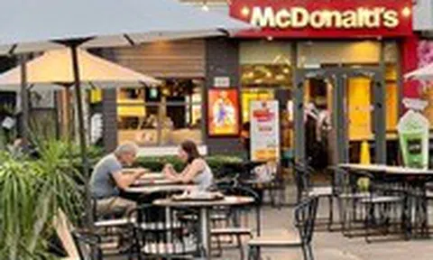 Cửa hàng McDonald's Bến Thành bất ngờ thông báo đóng cửa sau 10 năm