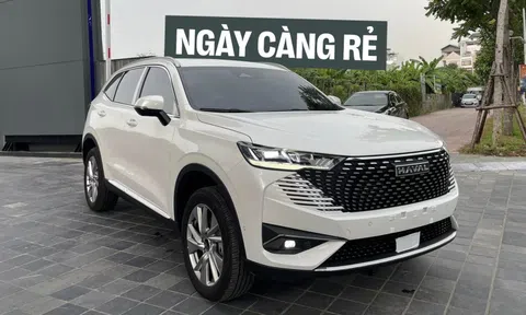 Haval H6 giảm giá mạnh còn 820 triệu tại đại lý, cạnh tranh CR-V hybrid với giá ngang Corolla Cross bản rẻ nhất