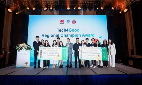 Đội sinh viên Việt Nam giành giải nhất cuộc thi khởi nghiệp Tech4Good khu vực châu Á – Thái Bình Dương nhờ dự án hỗ trợ tìm kiếm người gặp nạn trong lũ