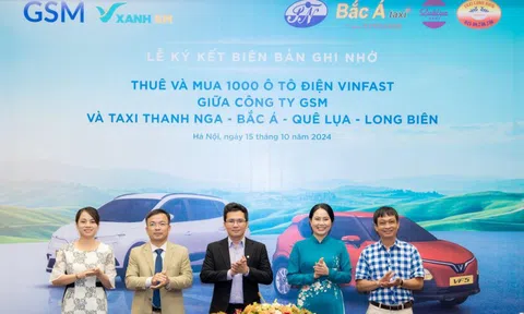 4 hãng taxi lâu đời tại Hà Nội bắt tay Xanh SM chuyển đổi xanh với 1.000 xe điện