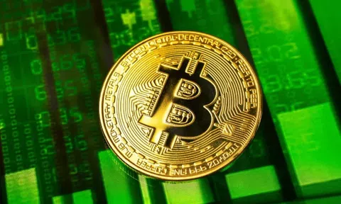 Bitcoin lại phá đỉnh, tiến sát mốc 90.000 USD