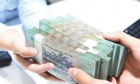 Kỷ lục: Người dân gửi ngân hàng gần 2.900 tỷ đồng mỗi ngày