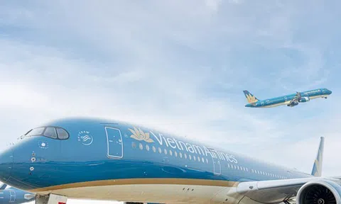 Di chứng nặng nề do tác động kép và cuộc 'đại phẫu' Vietnam Airlines