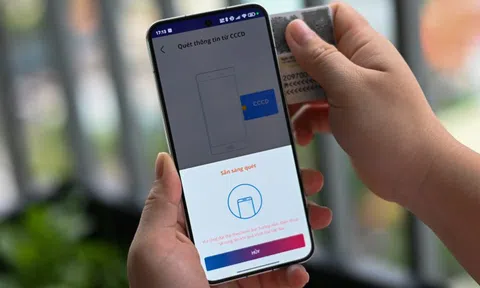 Ngân hàng, ví điện tử 'chạy đua' định danh tài khoản trước 2025