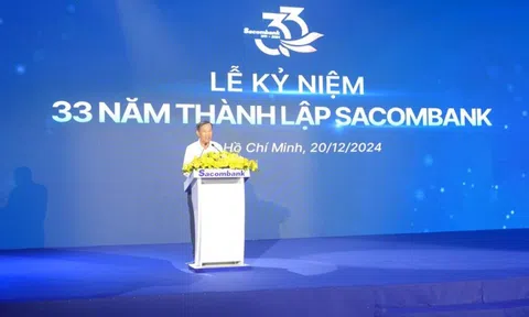 Sacombank 33 năm vững bước đồng hành cùng người dân và doanh nghiệp